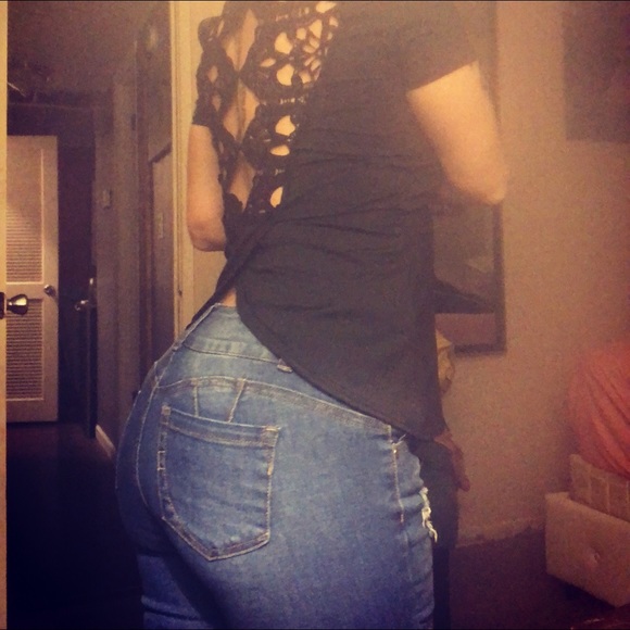 High Rise Jean - Picture 5 of 5